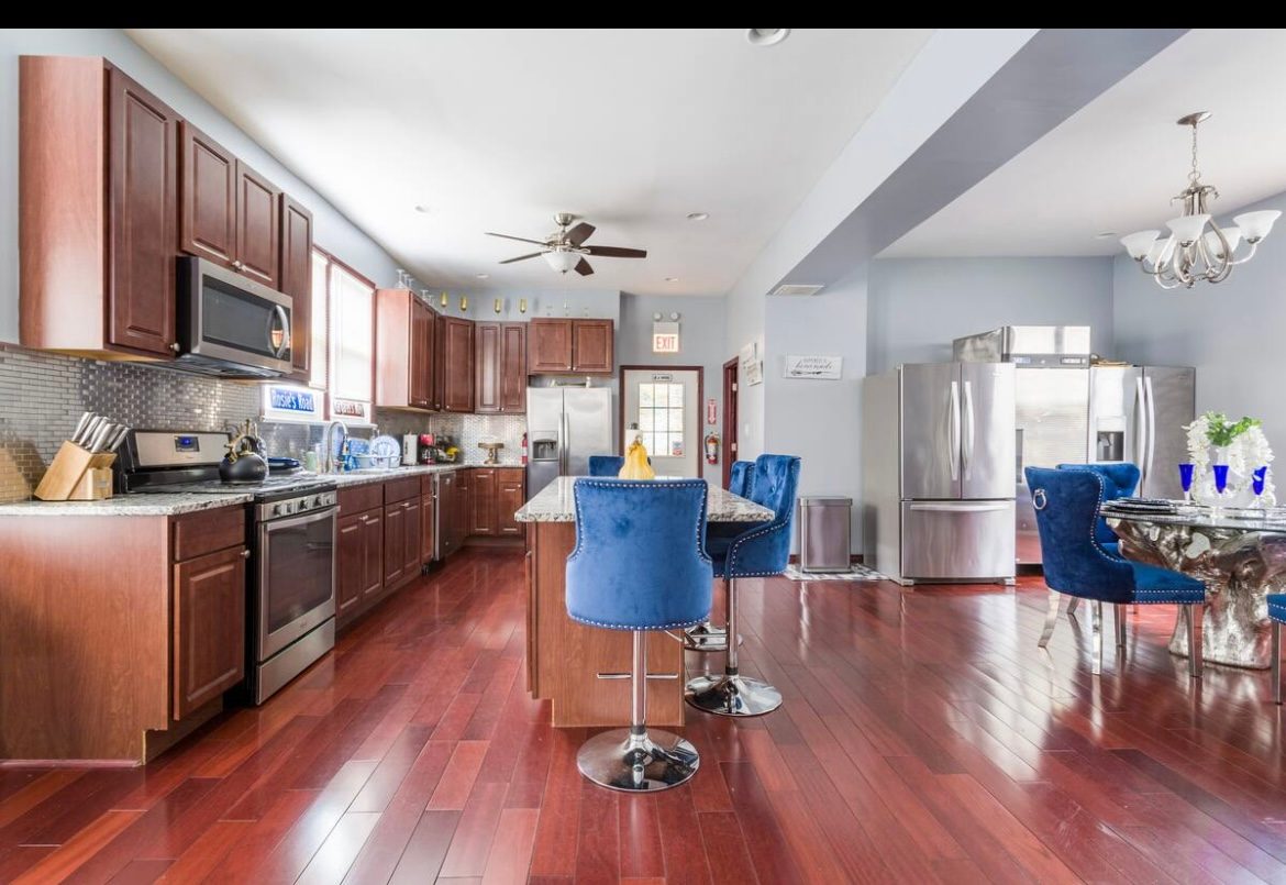 Latrobe Mansion photo 12